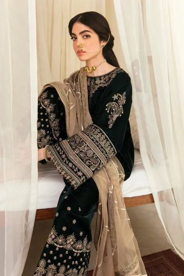 zab958 Unstitched 3PCs Embroidered Velvet Dress With Embroidered Organza Dupatta